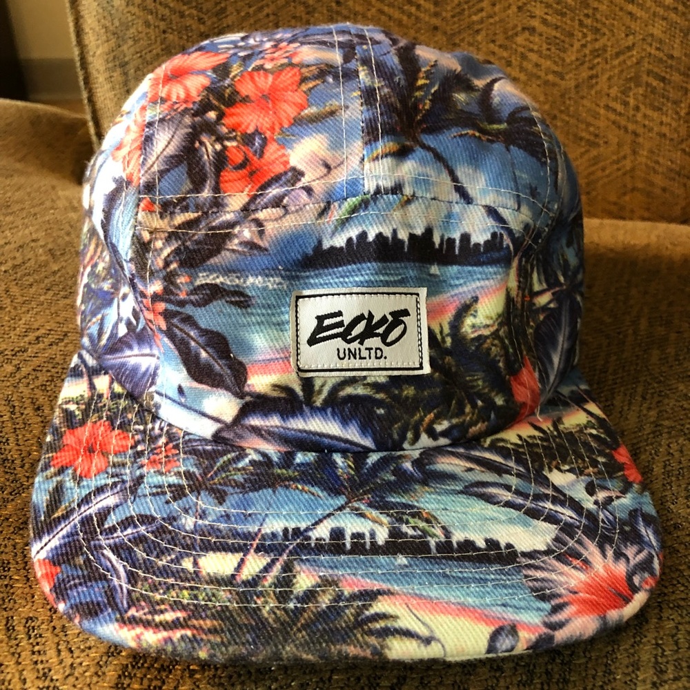 Ecko Unlimited Floral 5 Panel Hat